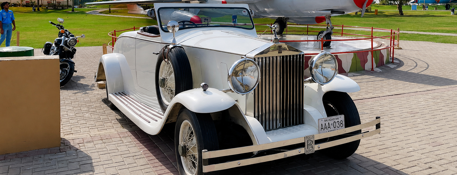 Antique Car's Museum Decade Slide